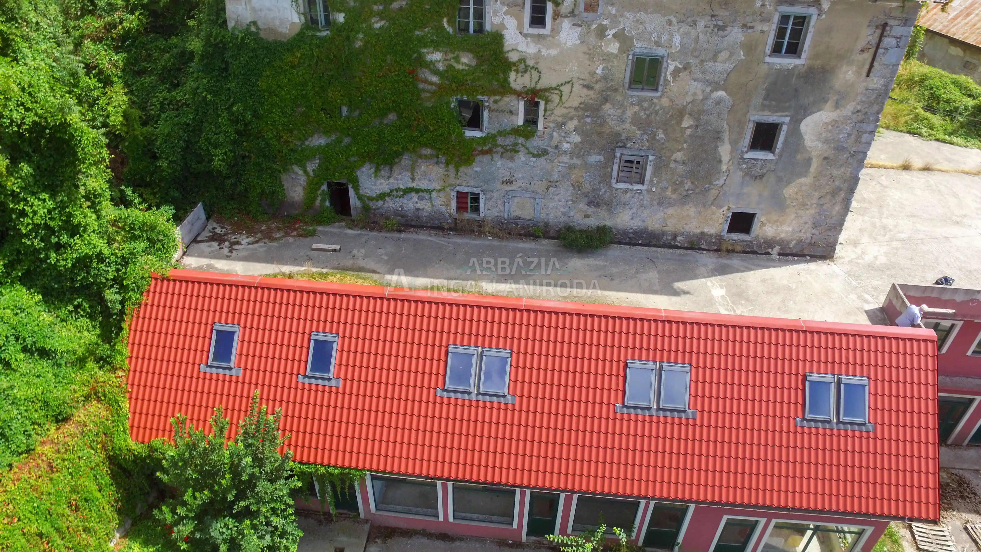 Fužine – Kávézó galériával és terasszal
