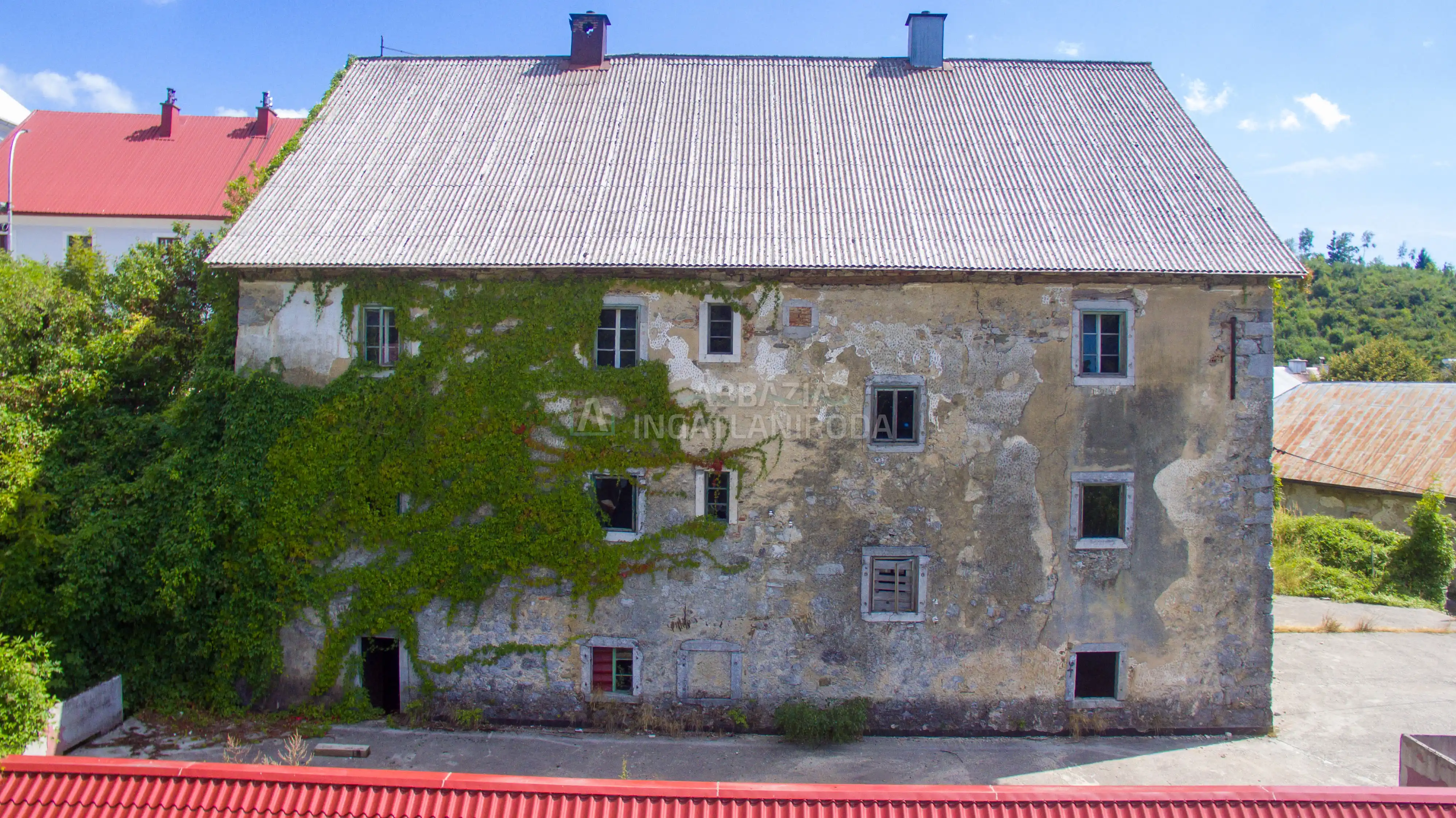 Fužine – Kávézó galériával és terasszal