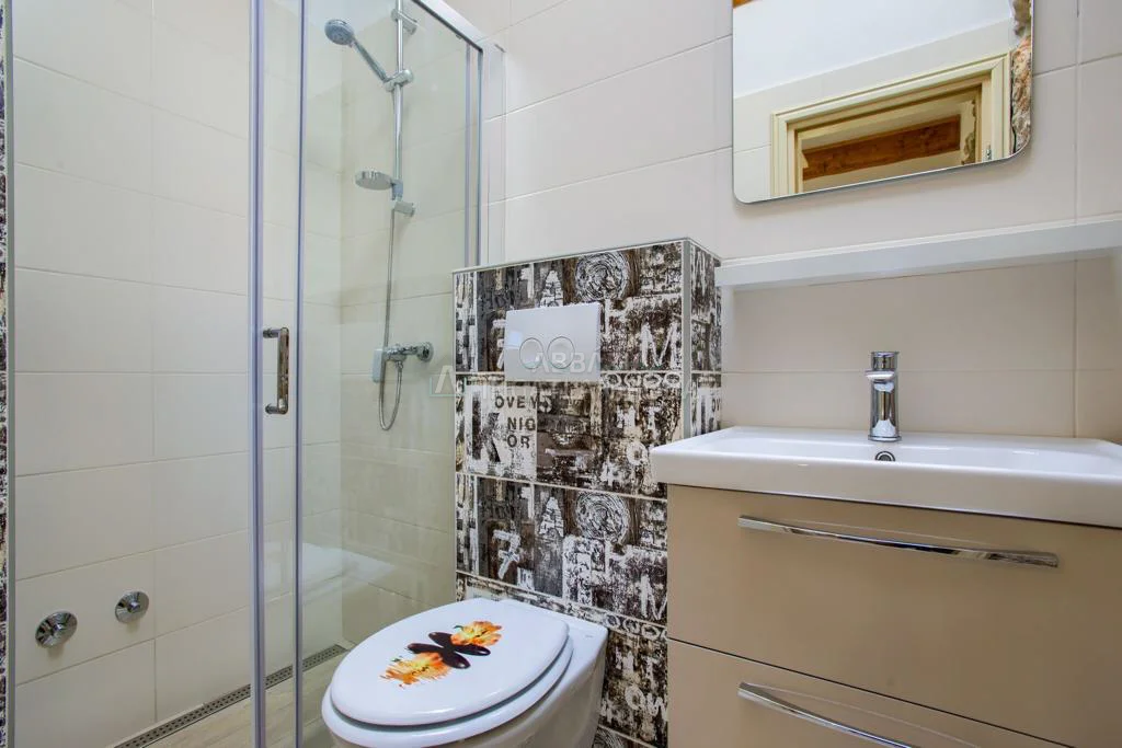 Garica – Önálló villa medencével