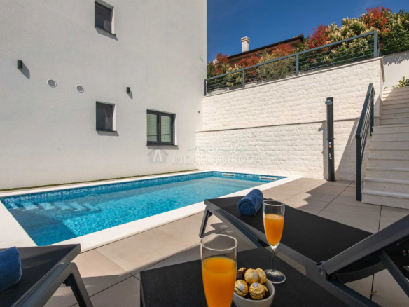 Krk – Luxus apartman saját medencével