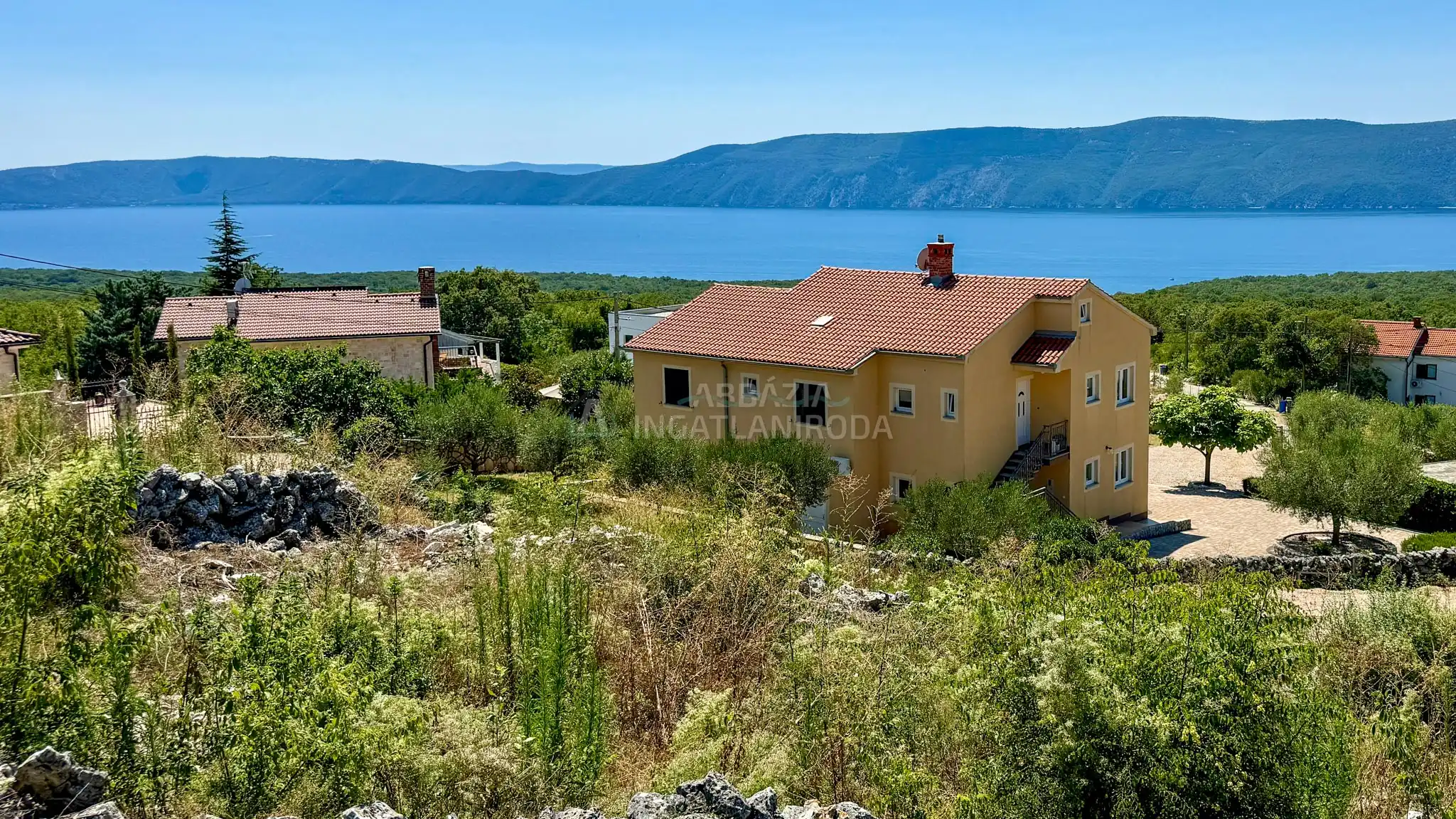 Linardići – Építési telek tengeri panorámával