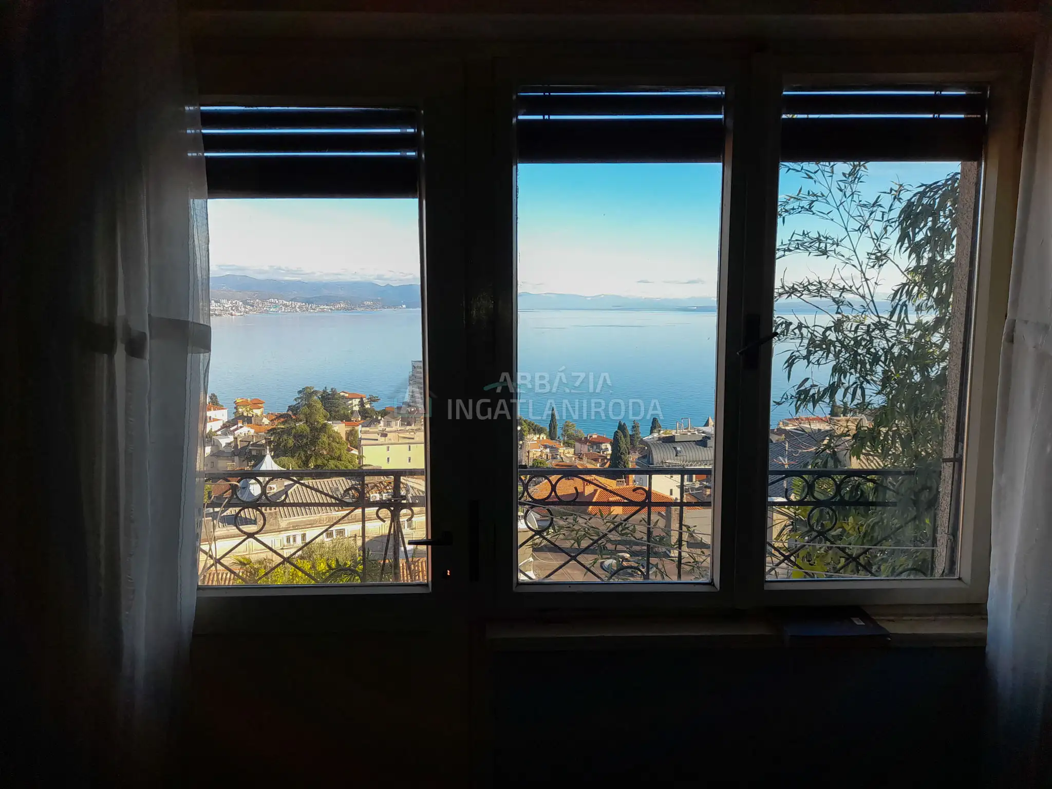Opatija – Panorámás családi ház 5 percre a tengertől, kiemelkedő befektetési lehetőség