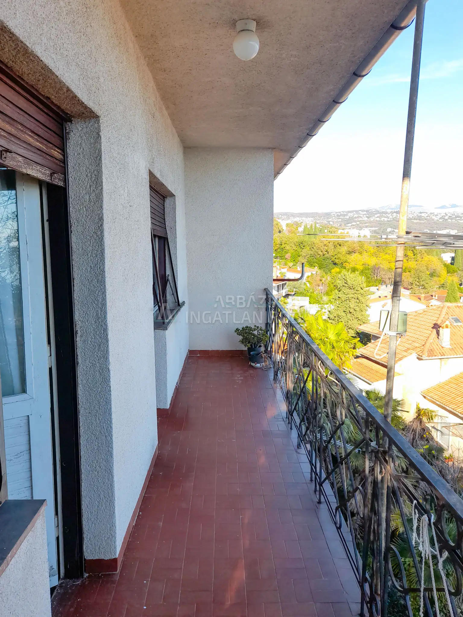 Opatija – Panorámás családi ház 5 percre a tengertől, kiemelkedő befektetési lehetőség