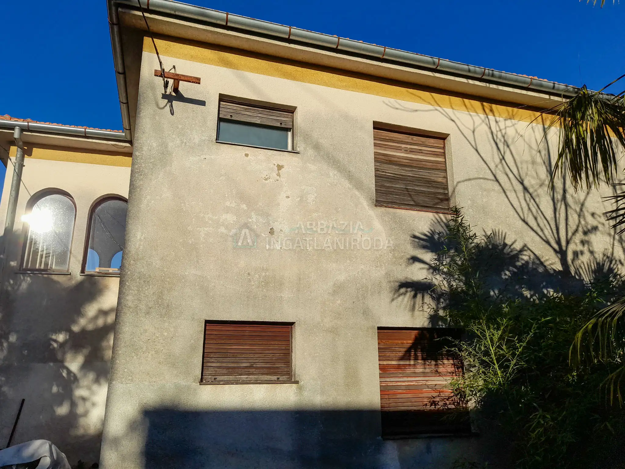 Opatija – Panorámás családi ház 5 percre a tengertől, kiemelkedő befektetési lehetőség
