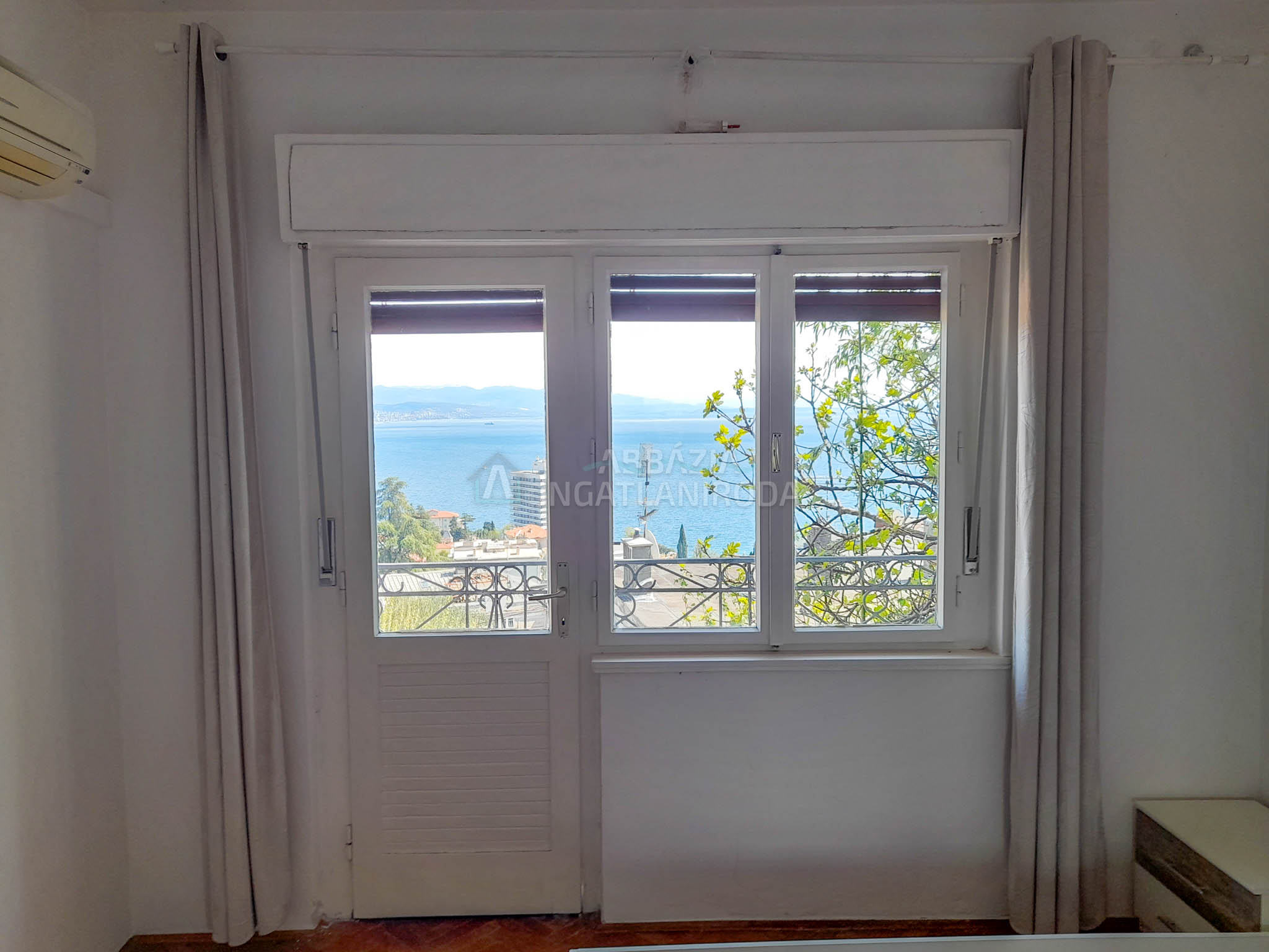 Opatija – Panorámás családi ház 5 percre a tengertől, kiemelkedő befektetési lehetőség