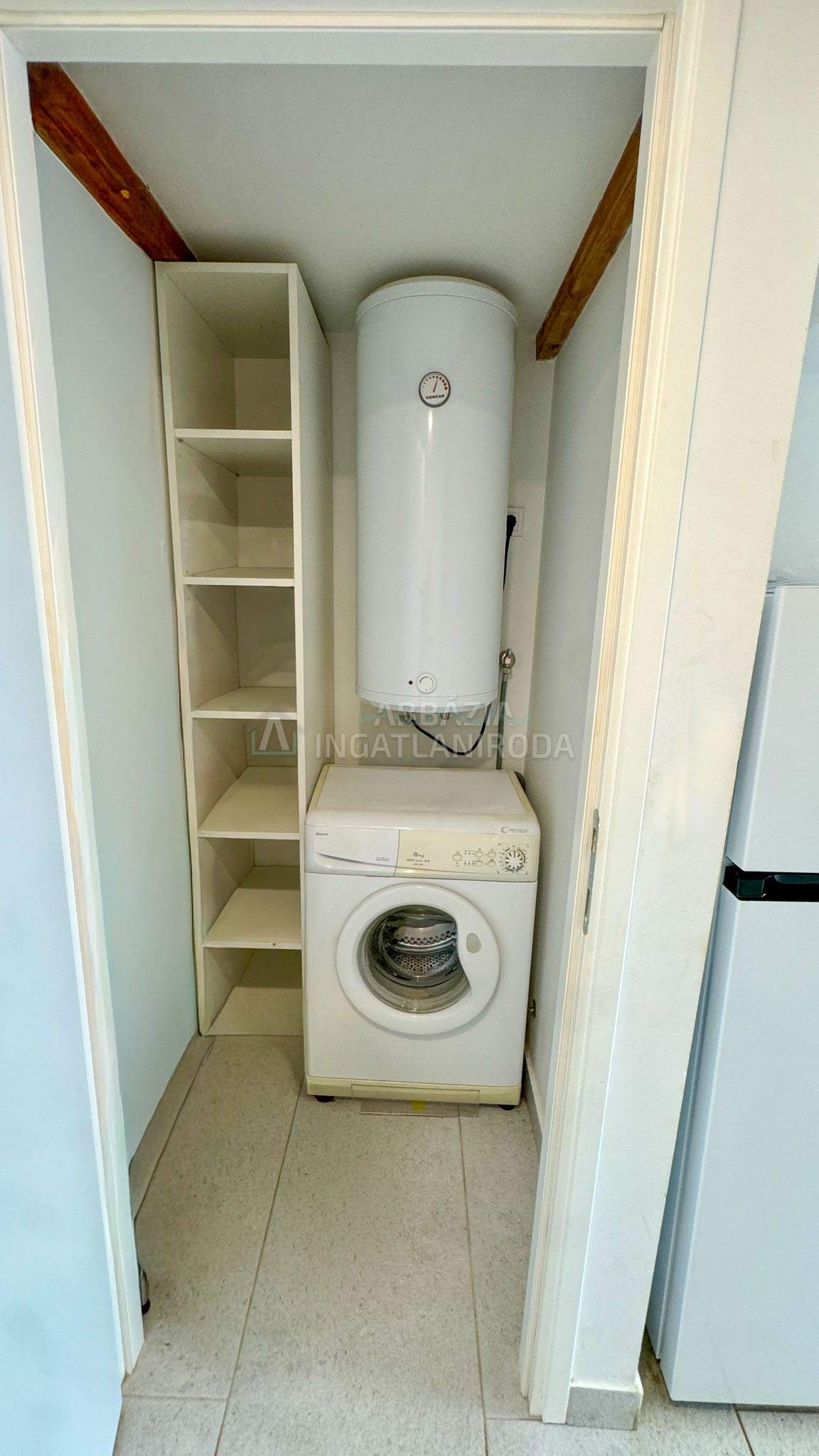 Punat – Felújított ház az óvárosban, két apartmannal és kerttel