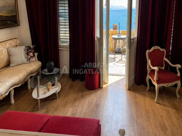 Opatija – Tengeri panorámás apartman villaépületben, saját terasszal